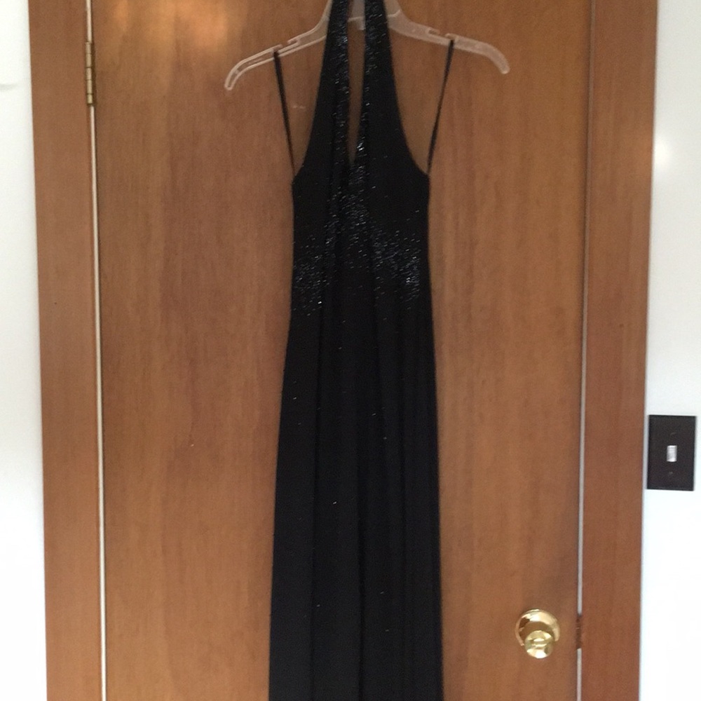 Women’s Evening Dress .👧🏻👗💄🌹